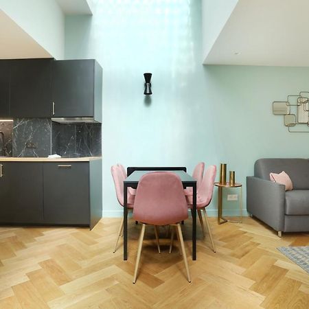 Apartment Center Of Paris By Studio Prestige Екстер'єр фото