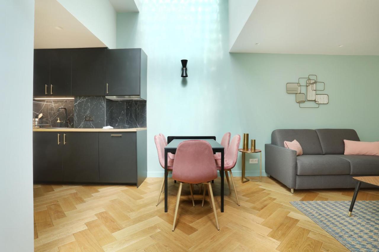 Apartment Center Of Paris By Studio Prestige Екстер'єр фото